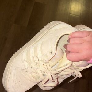 Adidas Cream Forum Bold Athletic Shoes with Chunky Midsole